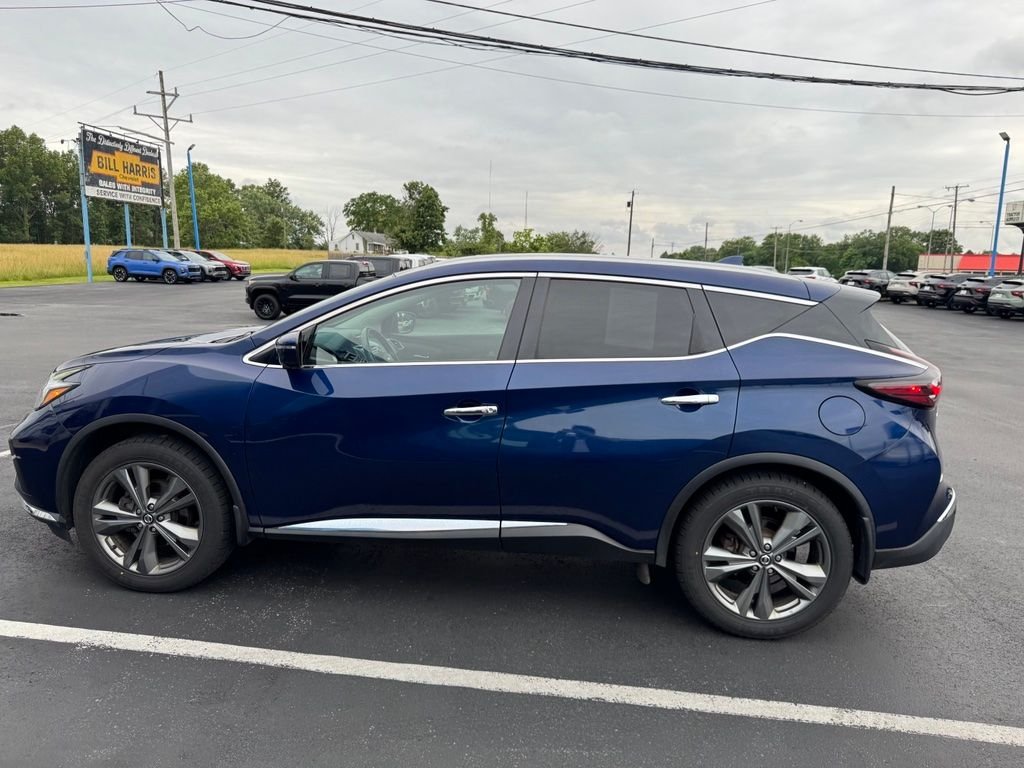 Used 2019 Blue Nissan Platinum image 7