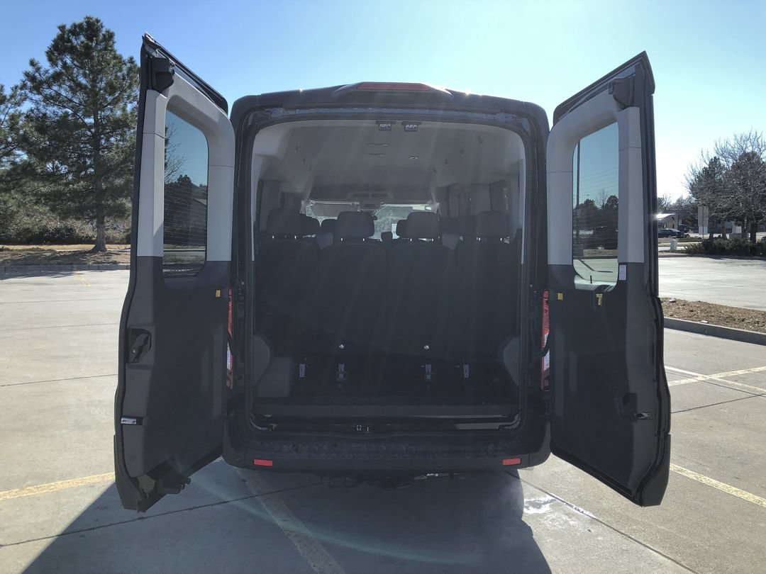 New 2026 Agate Black Metallic Ford XLT image 25