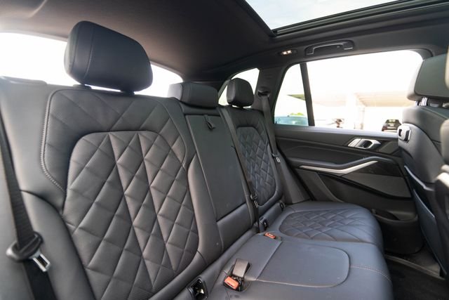 2024 BMW X5 M60i - Photo 33
