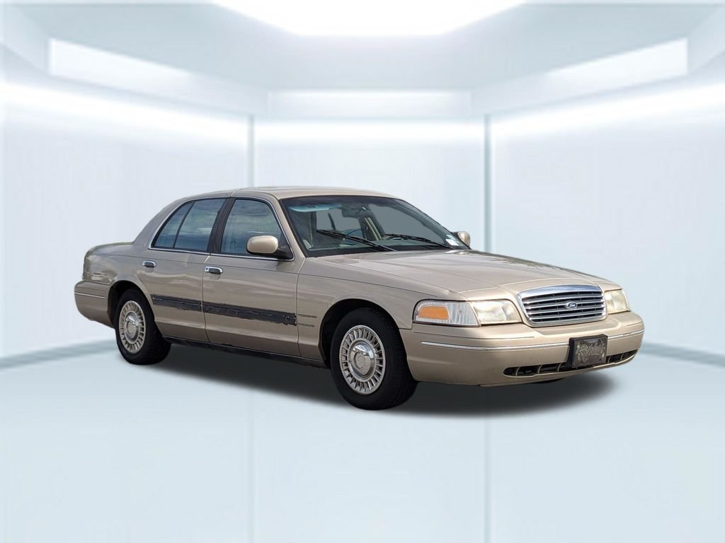 Used 1999 Light Prairie Tan Clearcoat Metallic Ford Base image 9