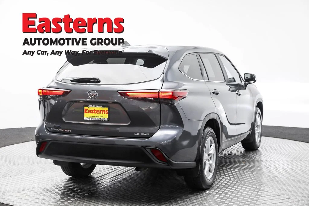 Used 2024 Gray Toyota LE image 5