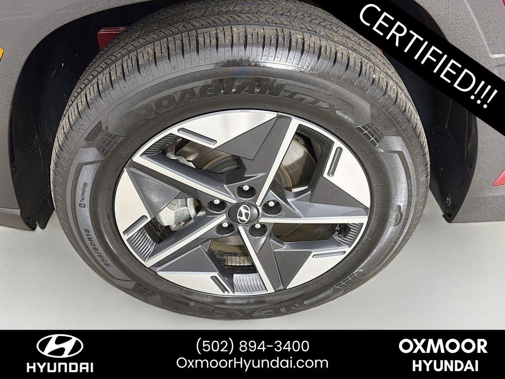 Used 2025 Ultimate Red Hyundai SEL Convenience image 32