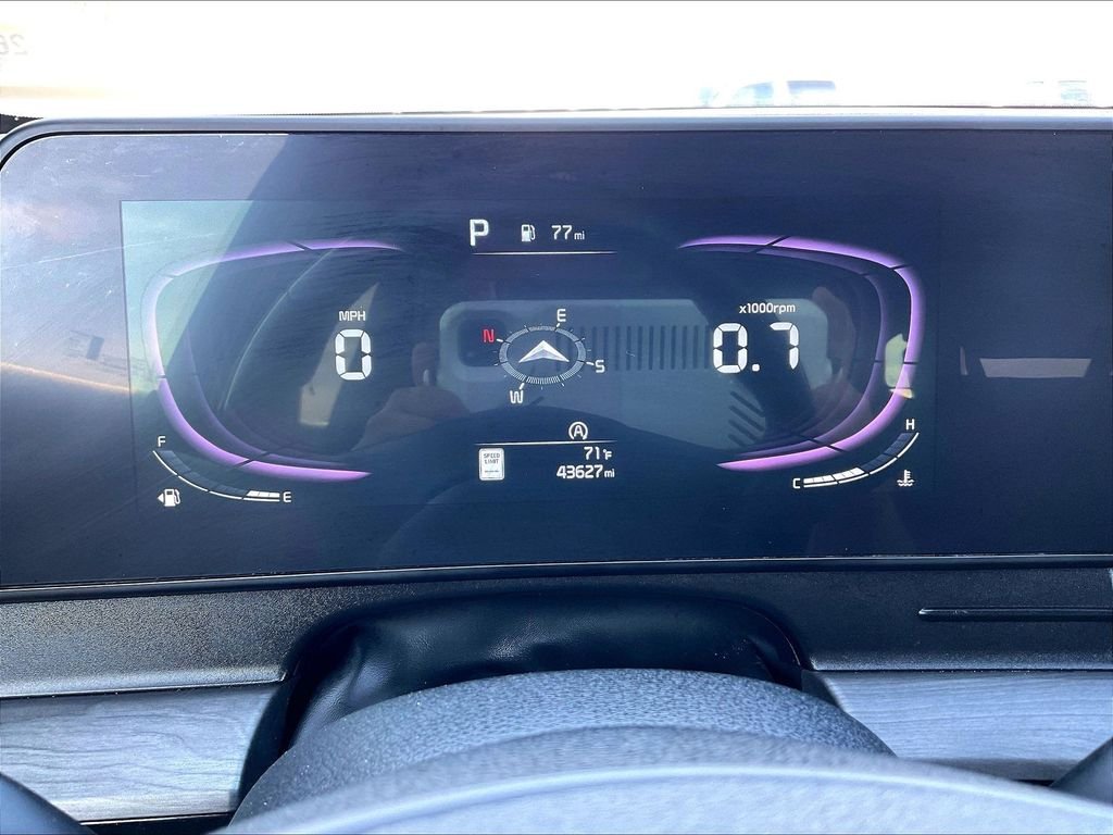 Used 2024 Gray Kia X-Line image 23