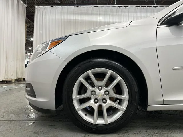 Used 2013 Silver Chevrolet LT image 21