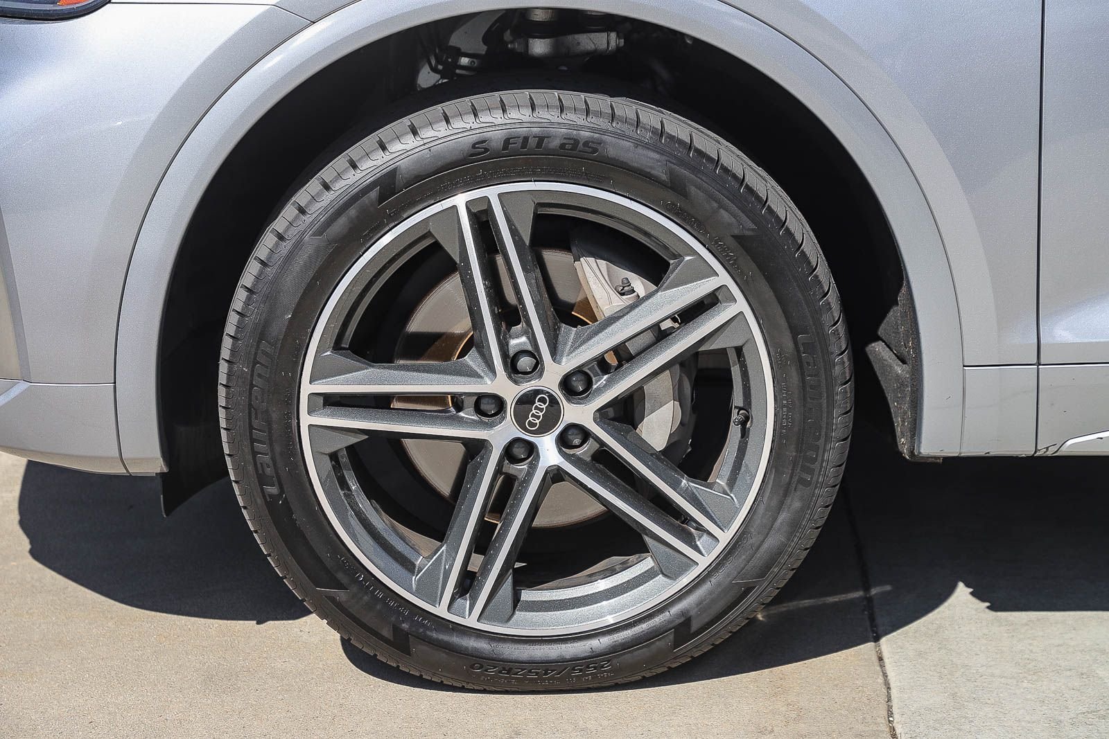 Used 2022 Silver Audi  image 10