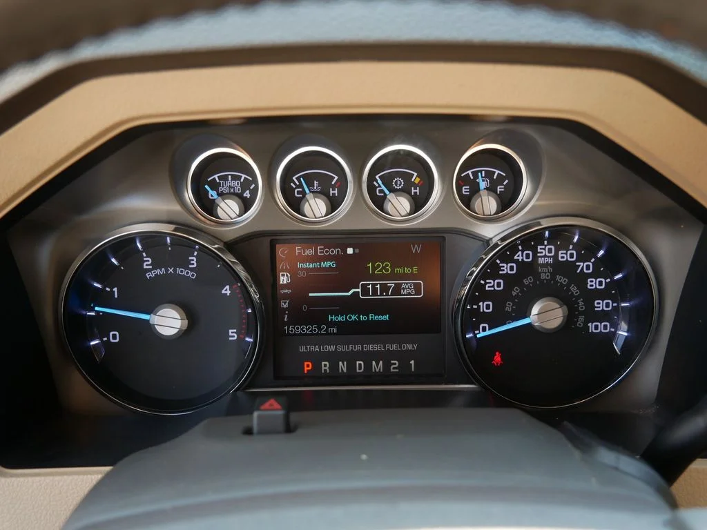 Used 2012 White Ford Lariat image 21