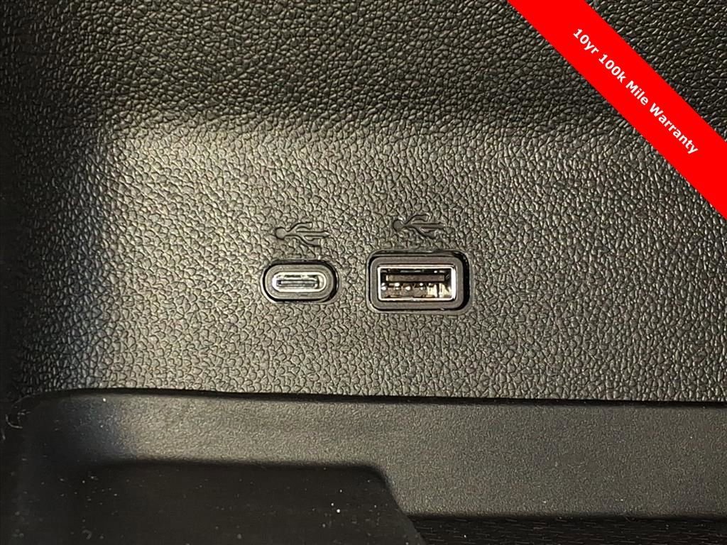 2026 Chevrolet Traverse LT - Photo 21