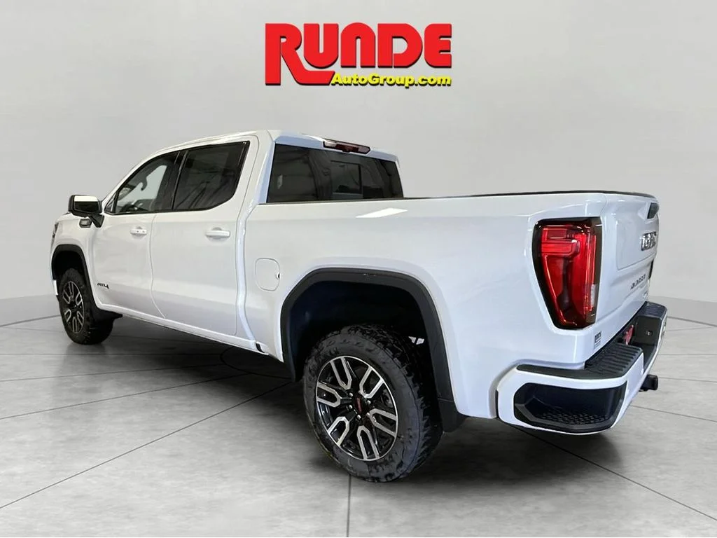 Used 2025 Summit White GMC AT4 image 3