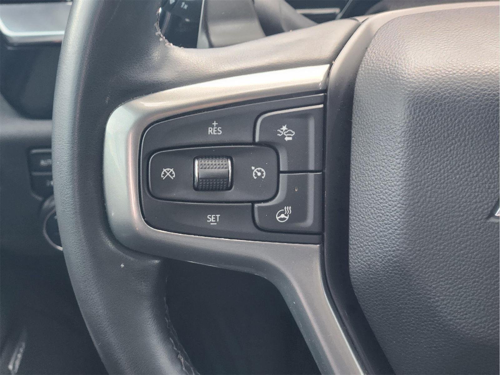 Used 2023 Iridescent Pearl Tricoat CHEVROLET LTZ image 29