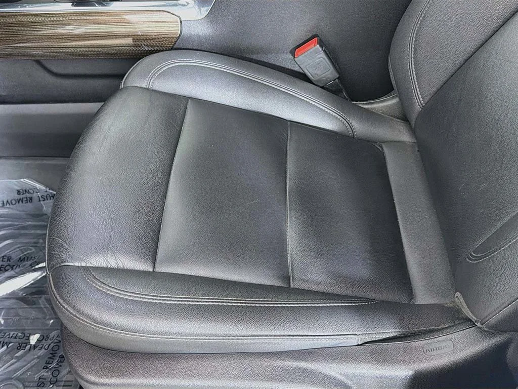 Used 2023 White Chevrolet LT Trail Boss image 24