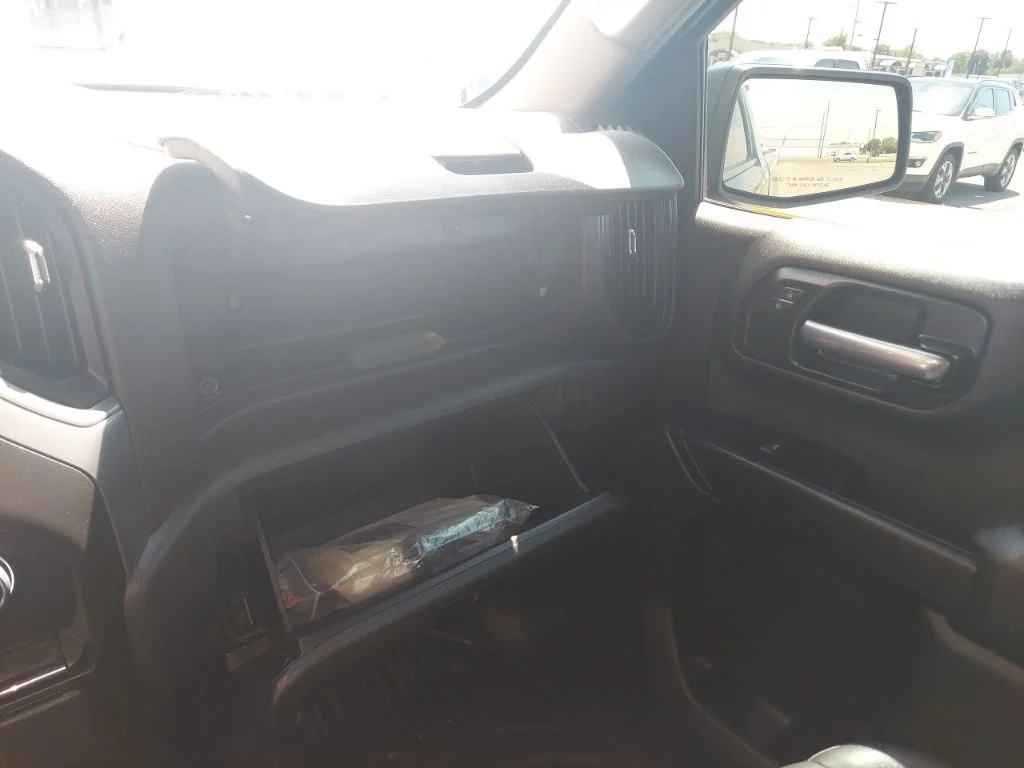 Used 2022 Blue Chevrolet WT image 30