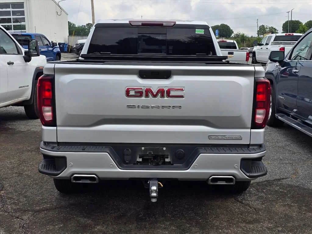 Used 2021 QUICKSILVER METALLIC GMC Elevation image 7