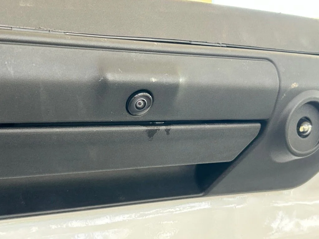 Used 2025 White Ford XL image 17