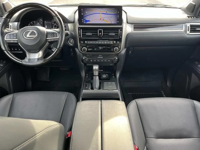 Used 2022 White Lexus 460 image 15