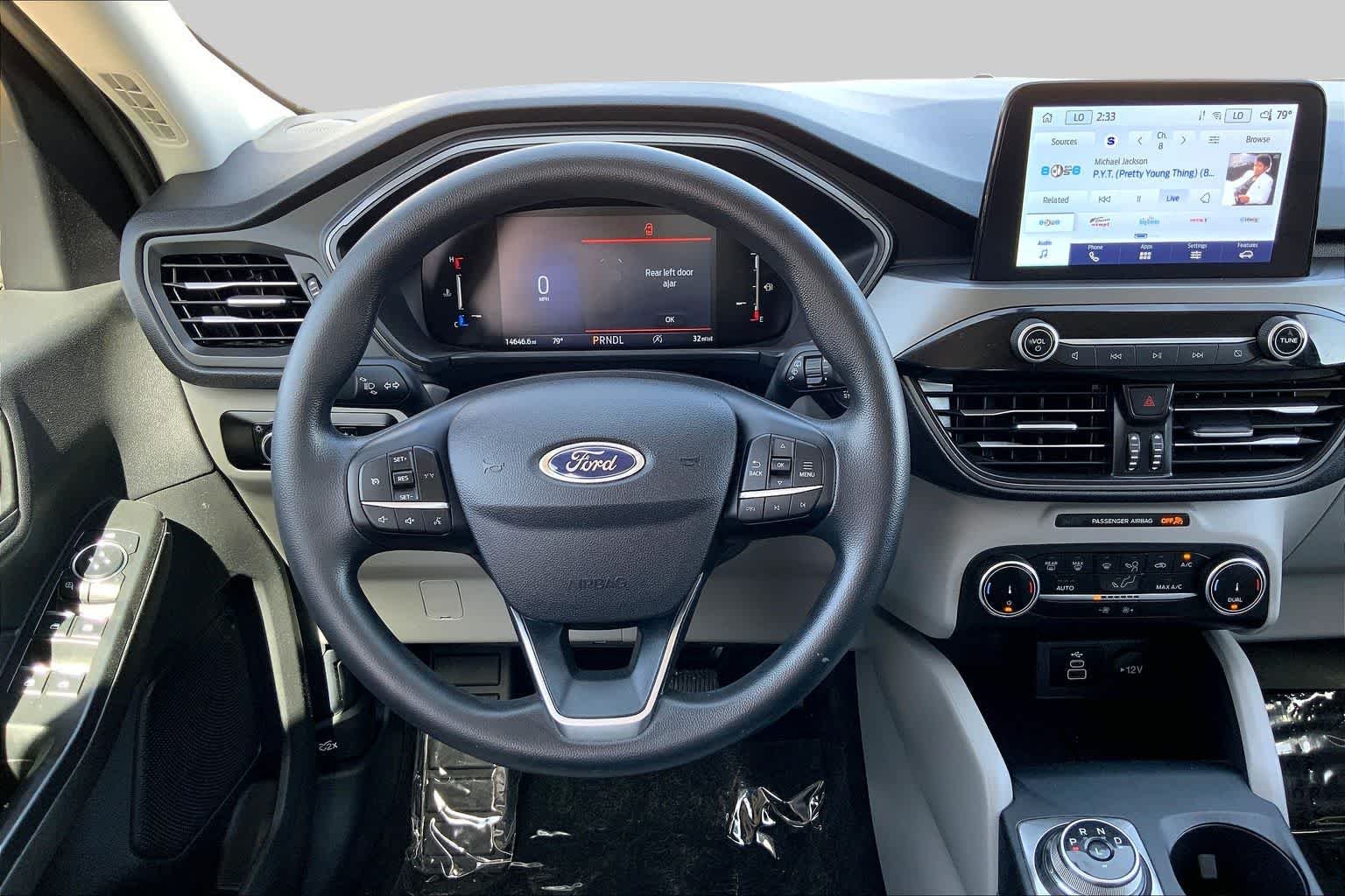 Used 2025 Space Silver Metallic Ford Active image 11