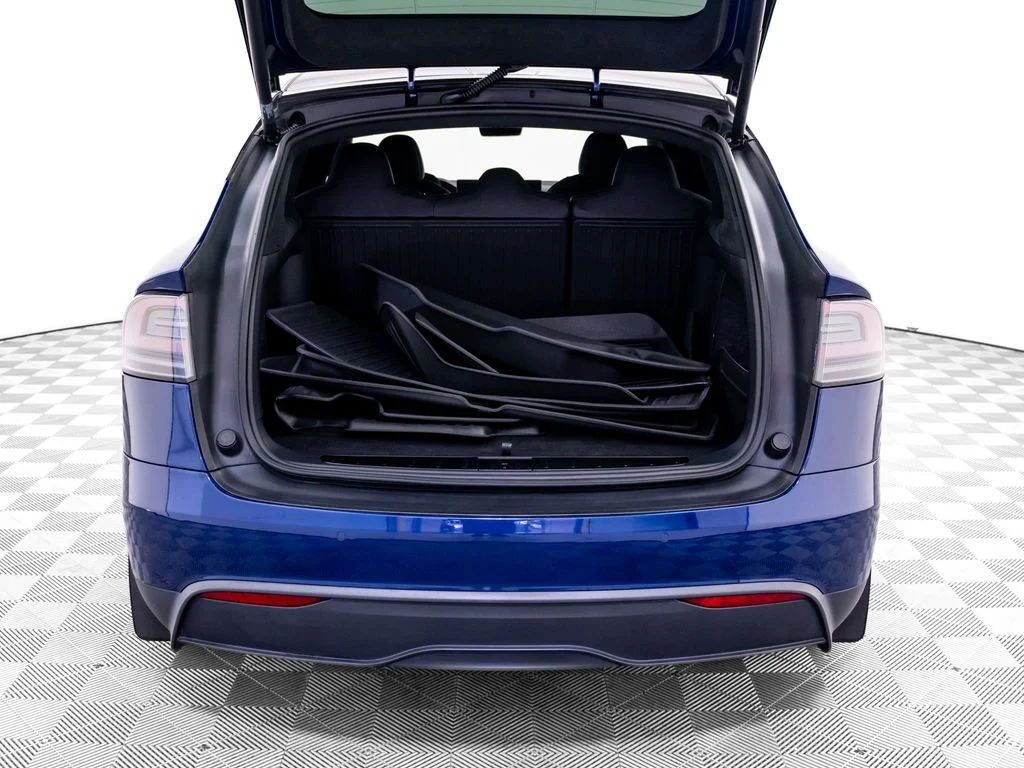 Used 2022 Blue Tesla Base image 34