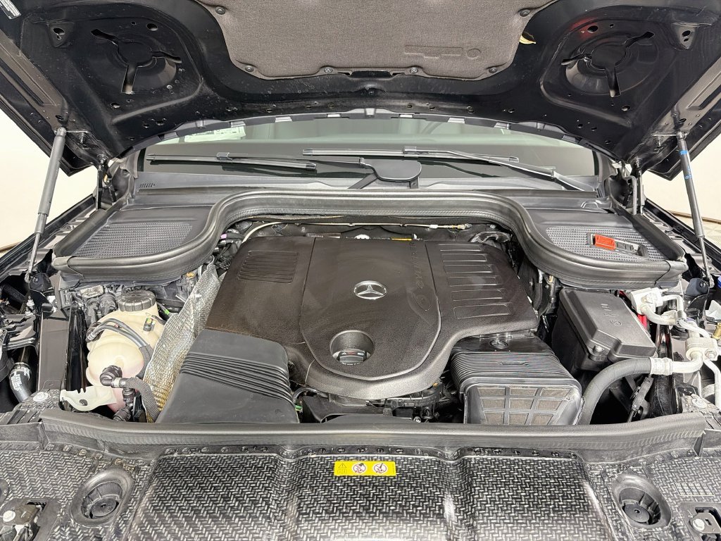 Used 2026 Black Mercedes-Benz GLE 450 image 31