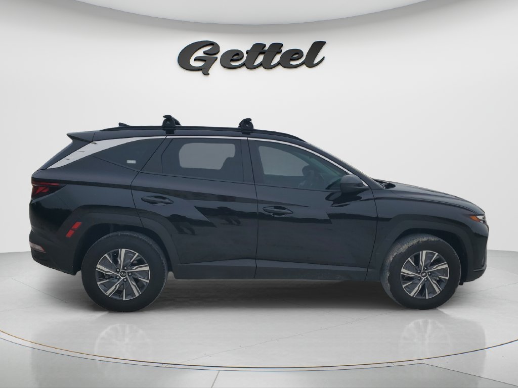 Used 2024 Black Hyundai Blue image 4