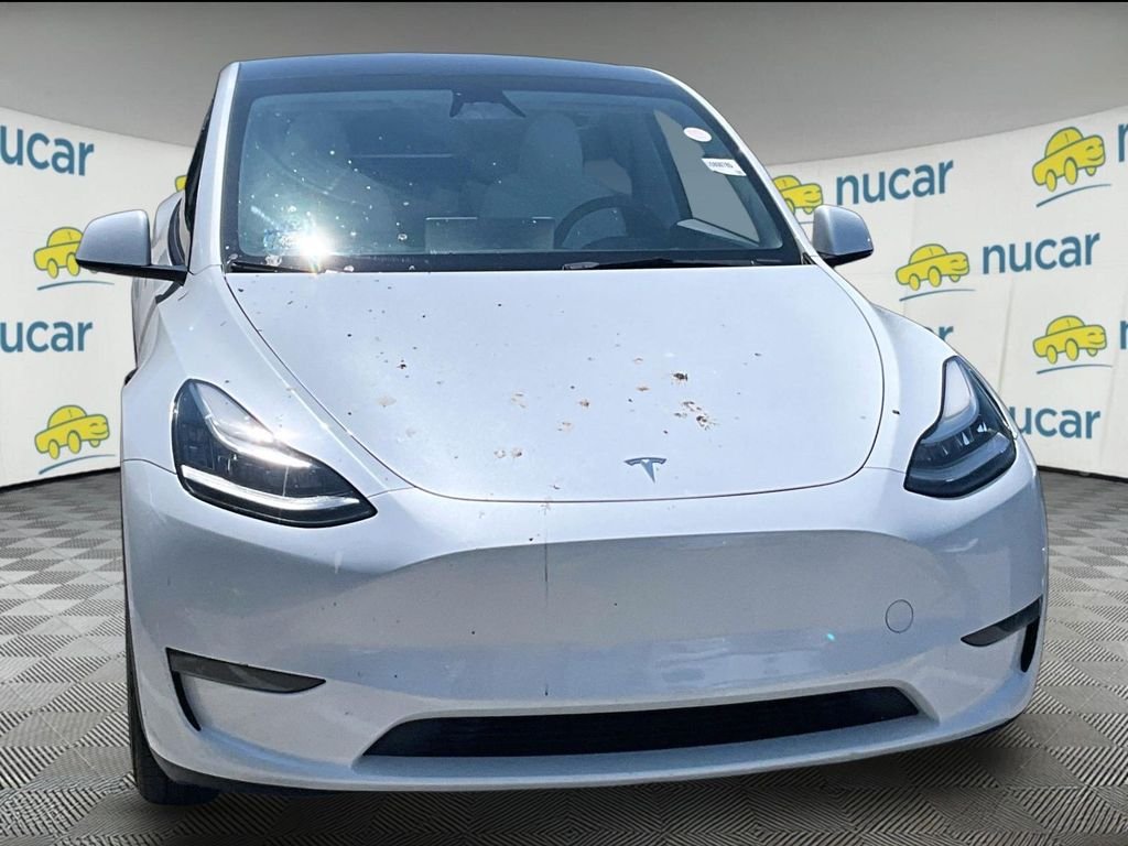 Used 2023 White Tesla Long Range image 2