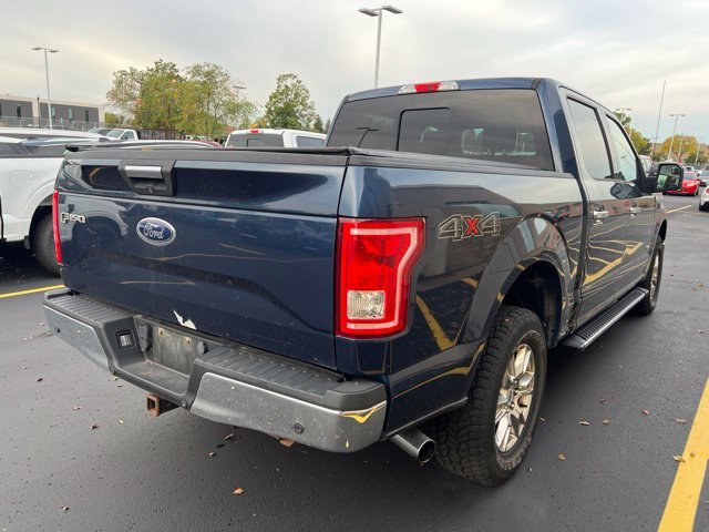 Used 2015 Blue Ford XLT image 2