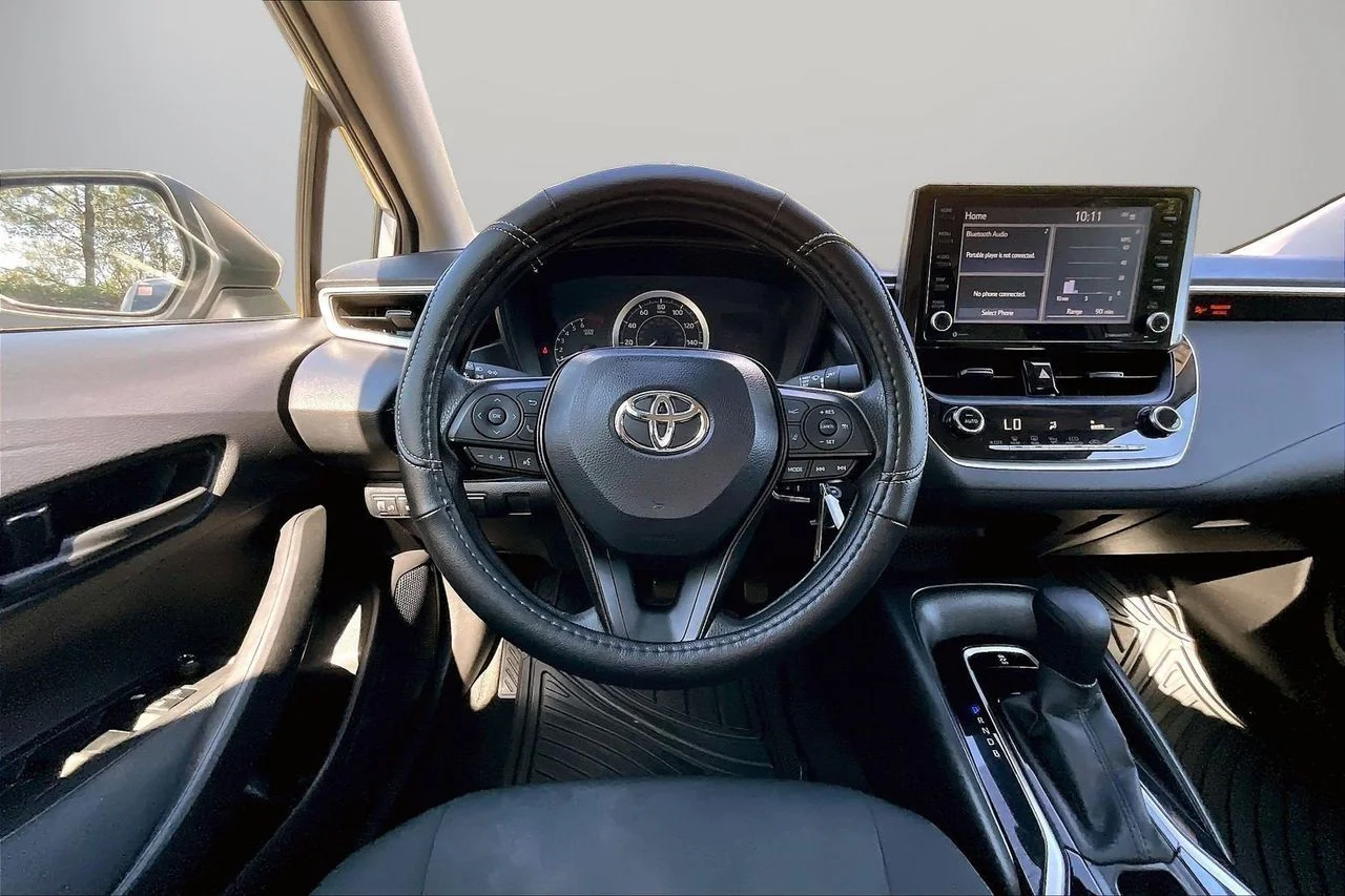 Certified Used 2022 Silver Toyota LE image 11