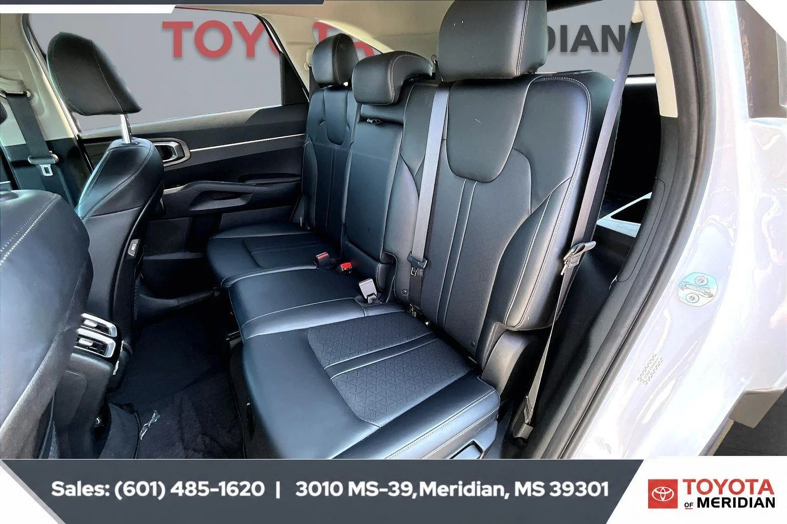 Used 2023 Glacial White Pearl Kia X-Line S image 19
