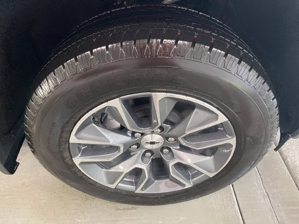 New 2026 Sterling Gray Metallic Chevrolet RST image 4