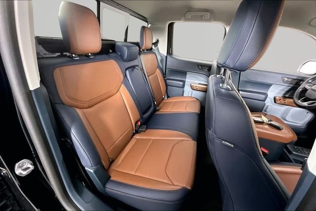 Used 2024 Black Ford Lariat image 25