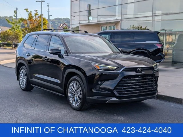Used 2024 Black Toyota Platinum image 9