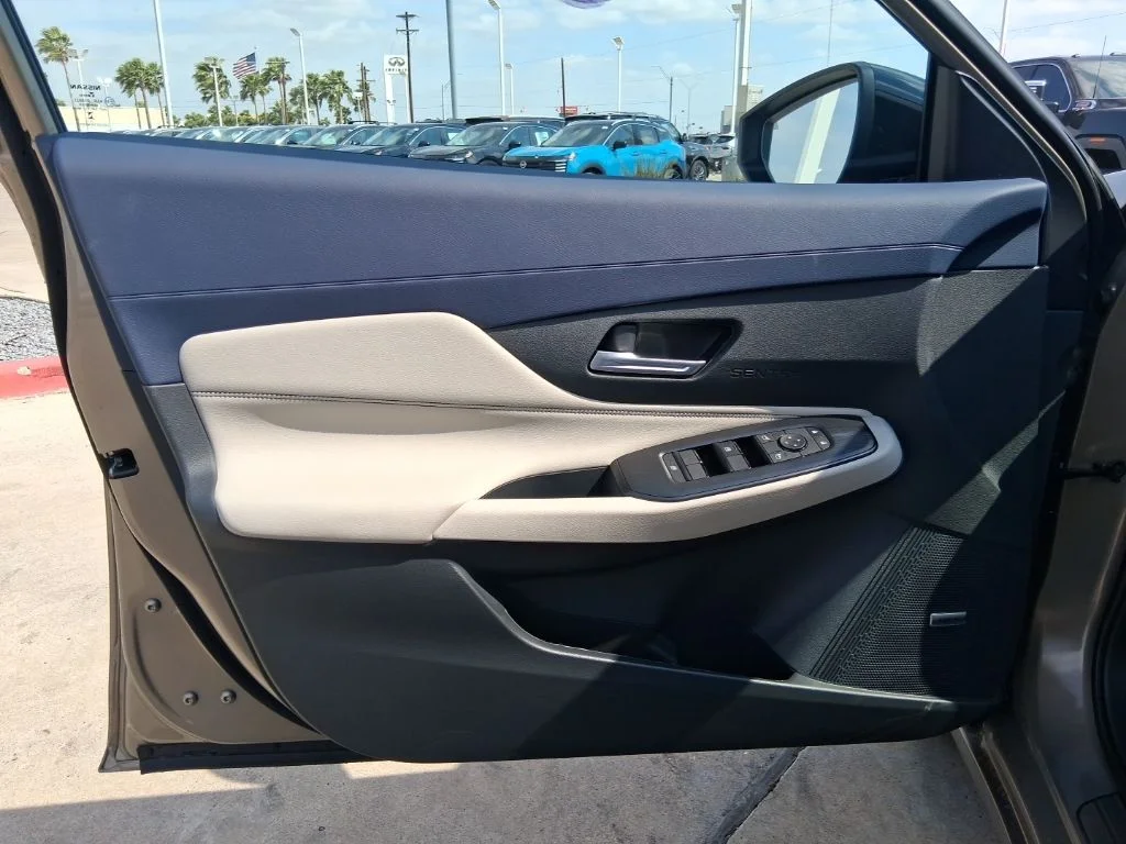 2026 Nissan Sentra SL - Photo 21