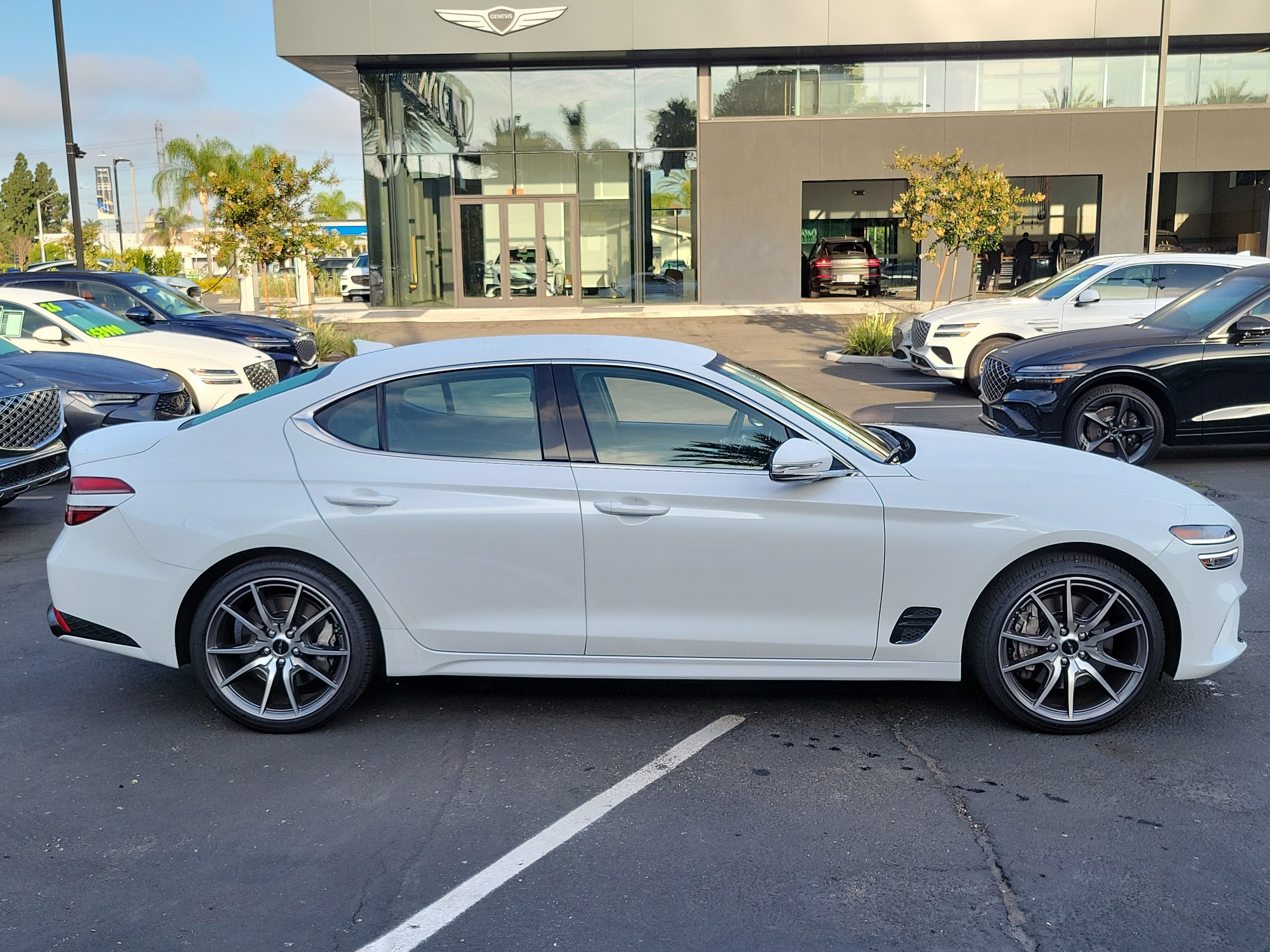 Used 2026 Uyuni White Genesis 2.5T image 5
