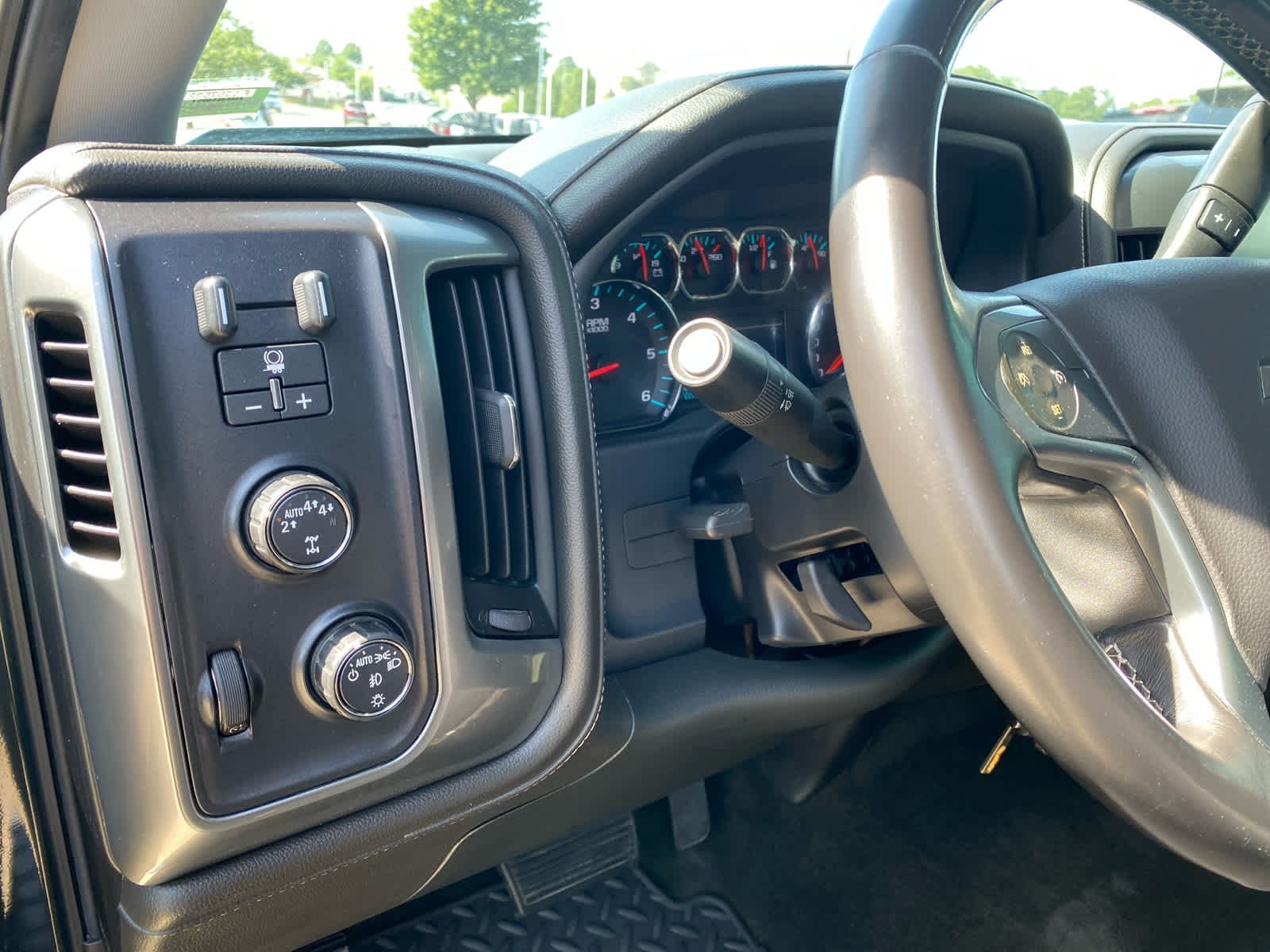 Used 2017 GRAPHITE METALLIC Chevrolet LTZ image 11