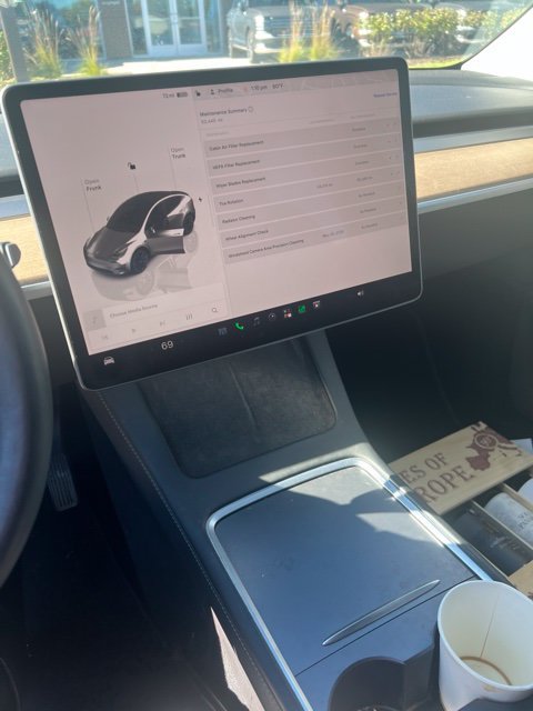 2023 Tesla Model Y Long Range - Photo 8