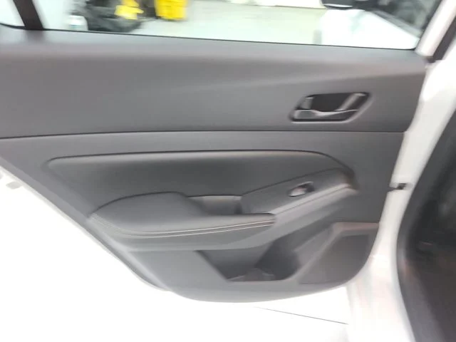 New 2026 White Nissan 2.5 SV image 31