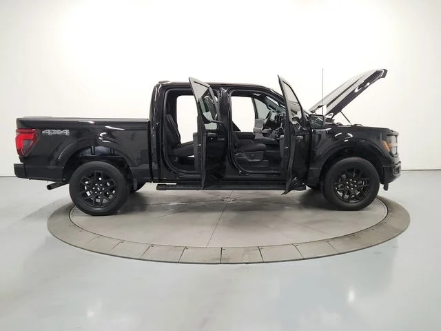 Used 2025  Ford STX image 16