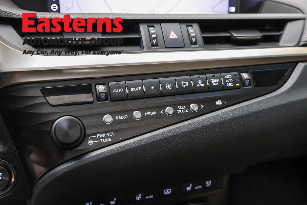 Used 2020 Black Lexus 350 Luxury image 20