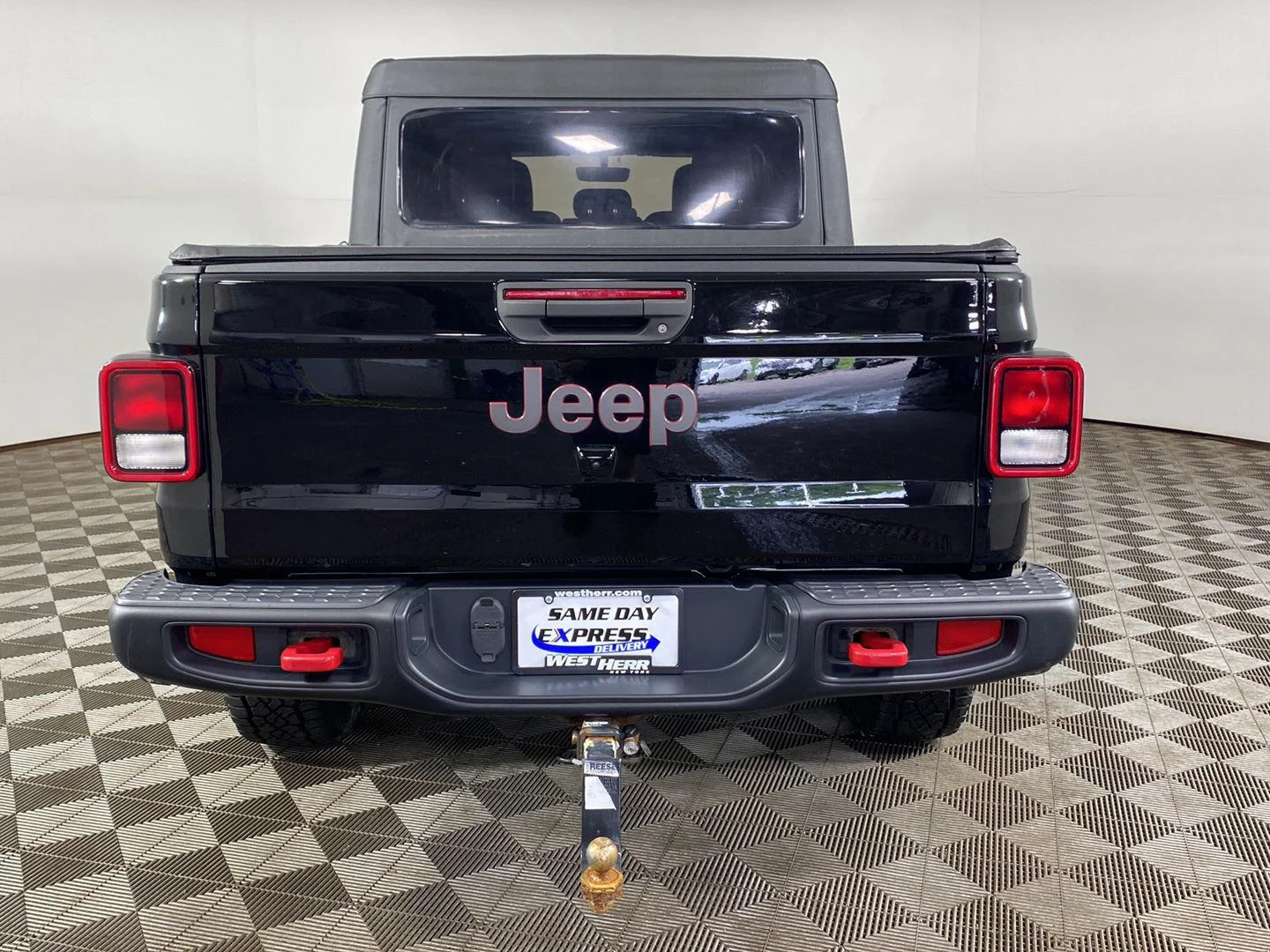 Used 2022 Black Clearcoat Jeep Rubicon image 6