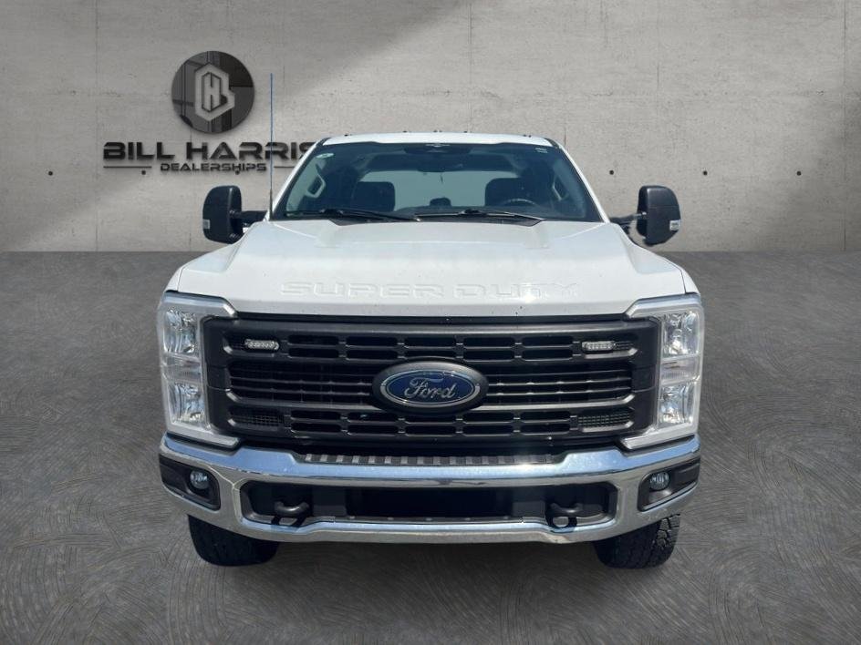 Used 2023 White Ford XL image 2
