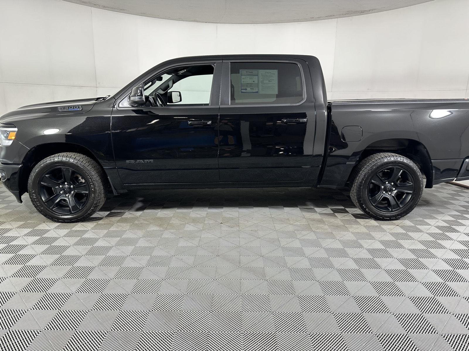 Used 2023 Diamond Black Crystal Pearlcoat Ram Big Horn image 3