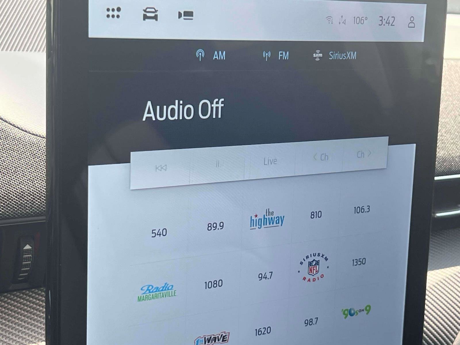 2025 Ford Mustang Mach-E Premium - Photo 20