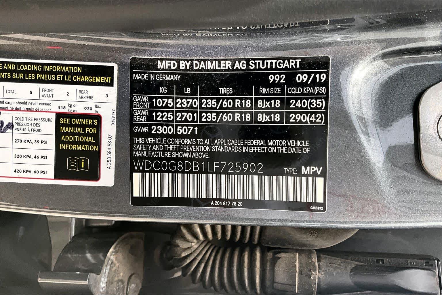 Used 2020 Selenite Grey Metallic Mercedes-Benz GLC 300 image 38
