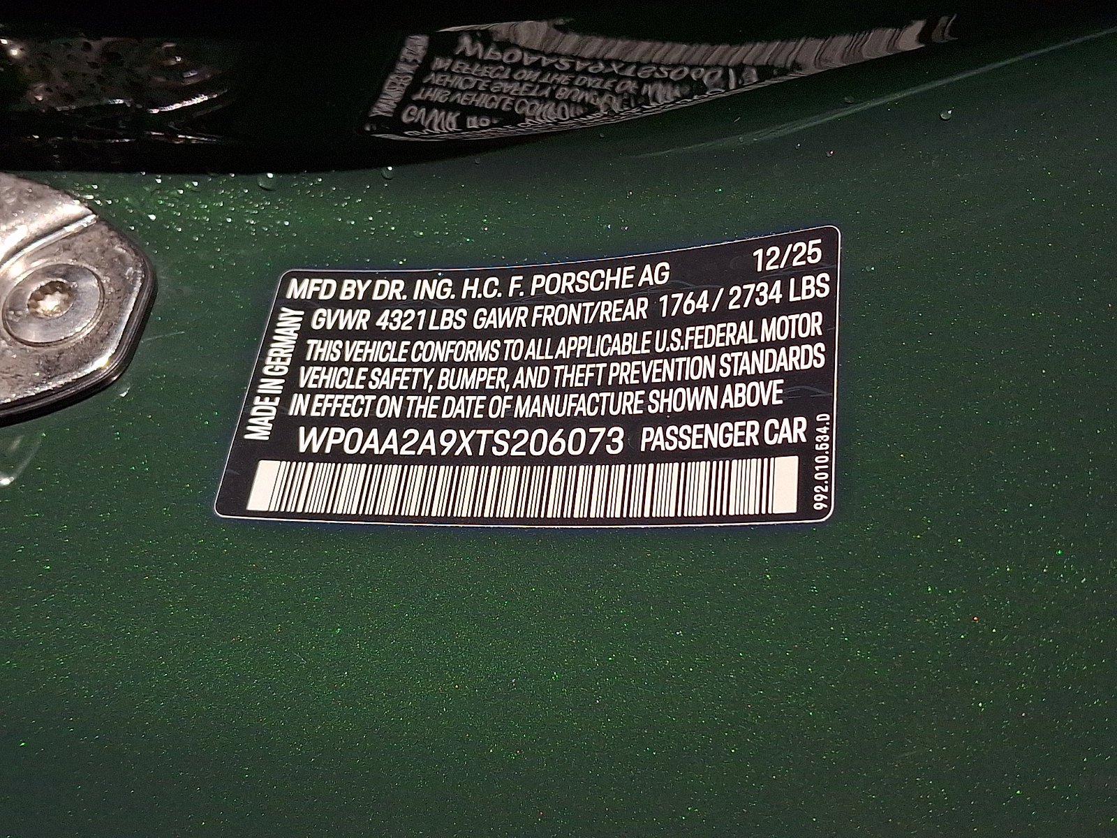 Certified Used 2026 Shade Green Metallic   G9 Porsche Carrera image 30