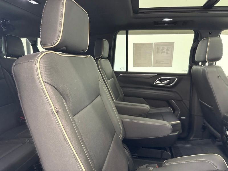 Used 2022 White GMC SLT image 15