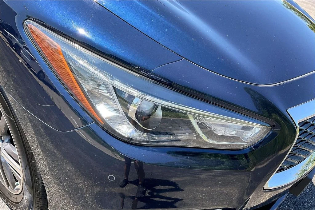 Used 2017 Blue INFINITI Base image 27