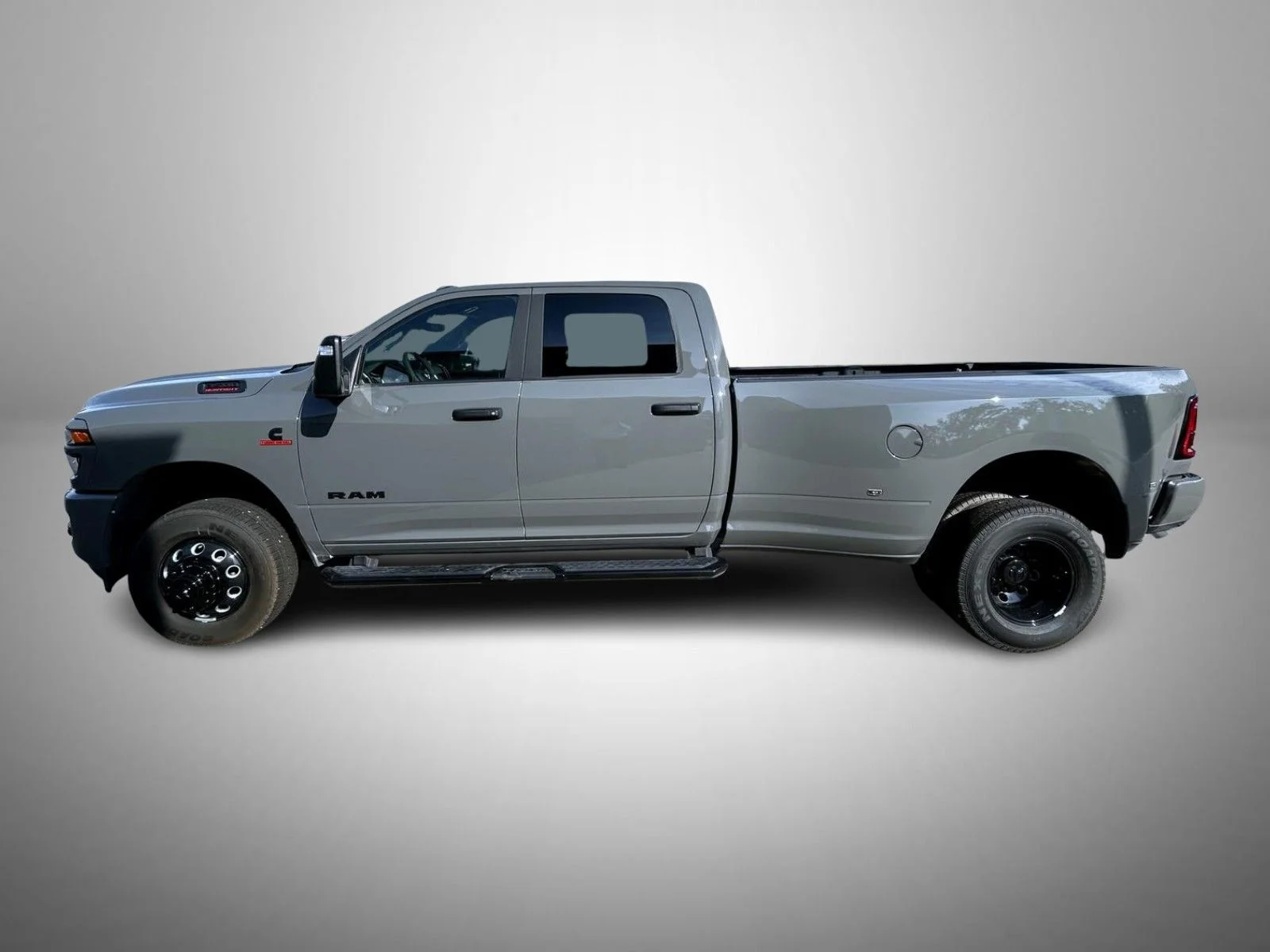 New 2026 White Ram Big Horn image 8