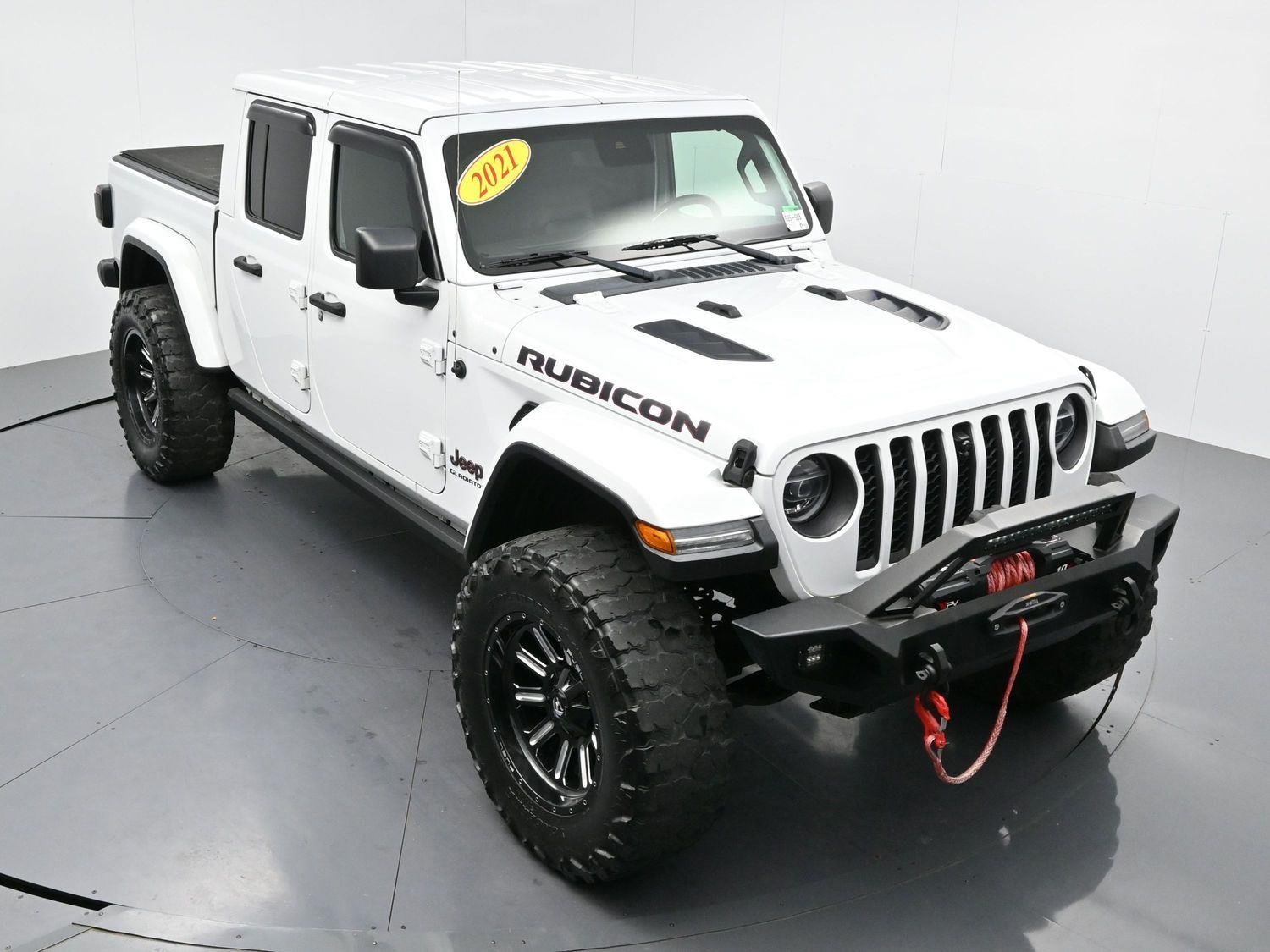 Used 2021 Bright White Clearcoat Jeep Rubicon image 39