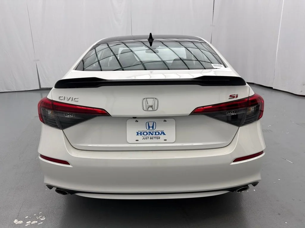 Used 2024 White Honda Base image 7