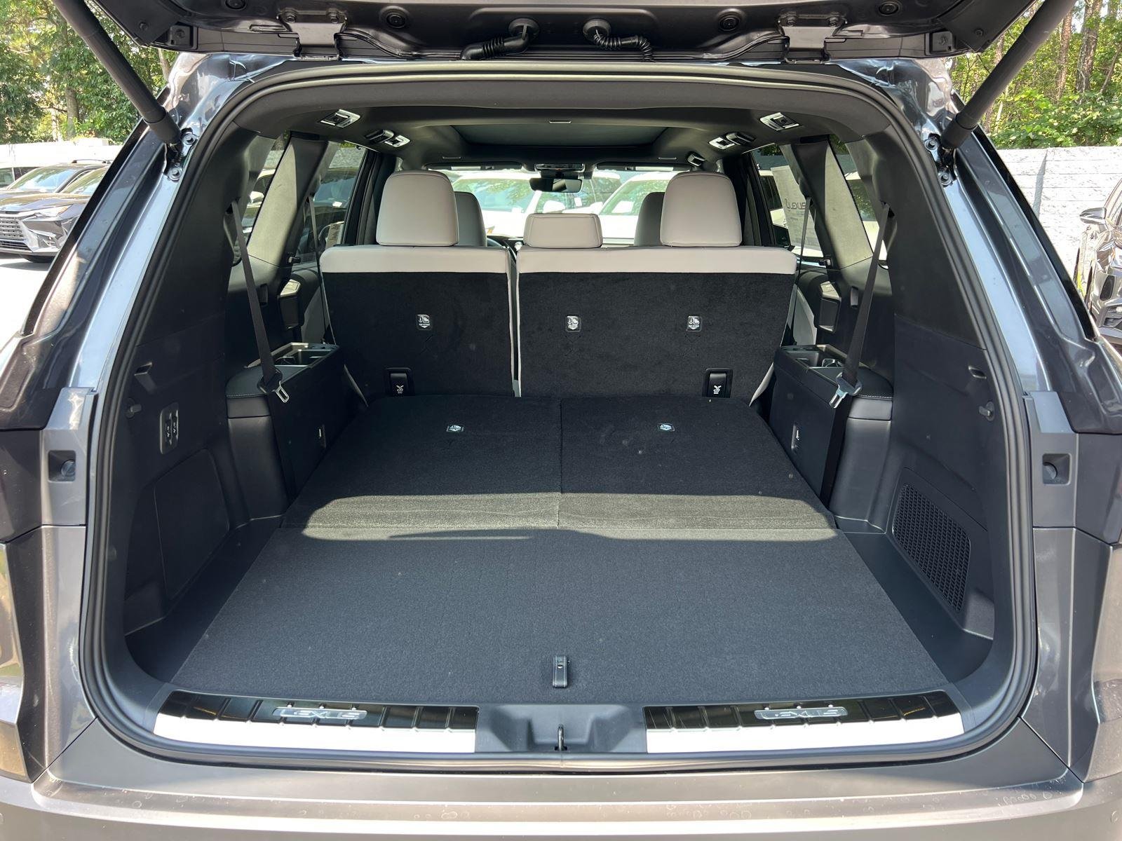 New 2026 Cloudburst Gray Lexus PREMIUM AWD image 12