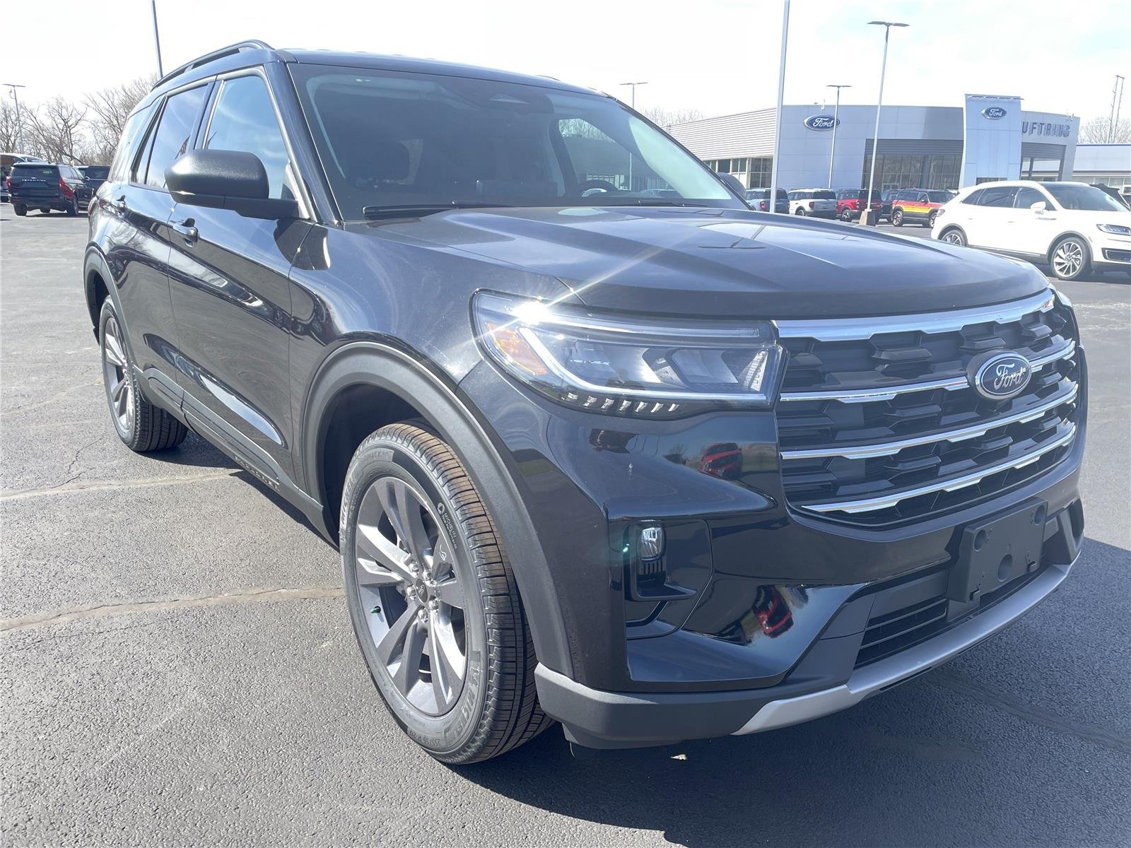 New 2026 Agate Black Metallic Ford Active image 39