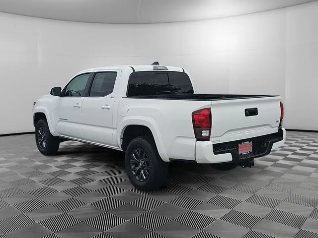Used 2023 White Toyota SR5 image 3